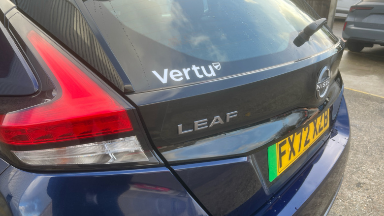 Nissan LEAF 110kW Acenta 39kWh 5dr Auto Electric Hatchback